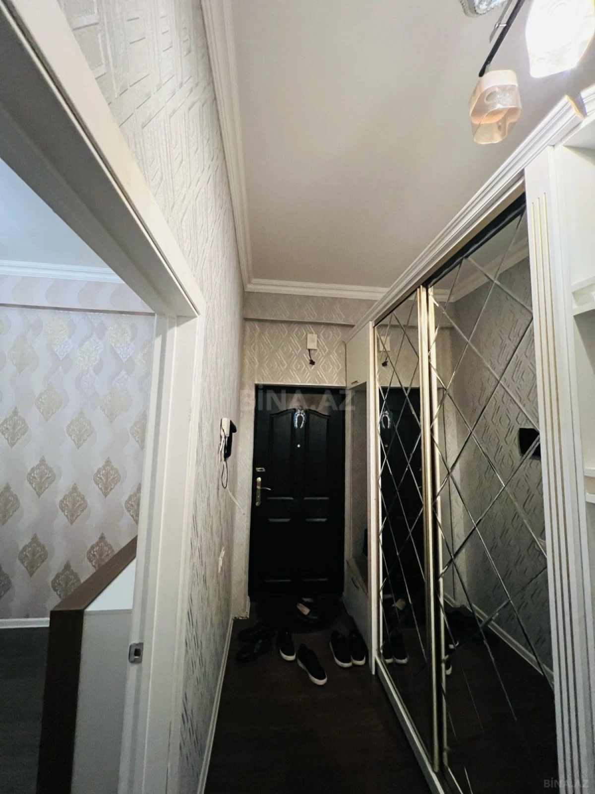 Kirayə verilir 2 otaqlı mənzil 60 m²