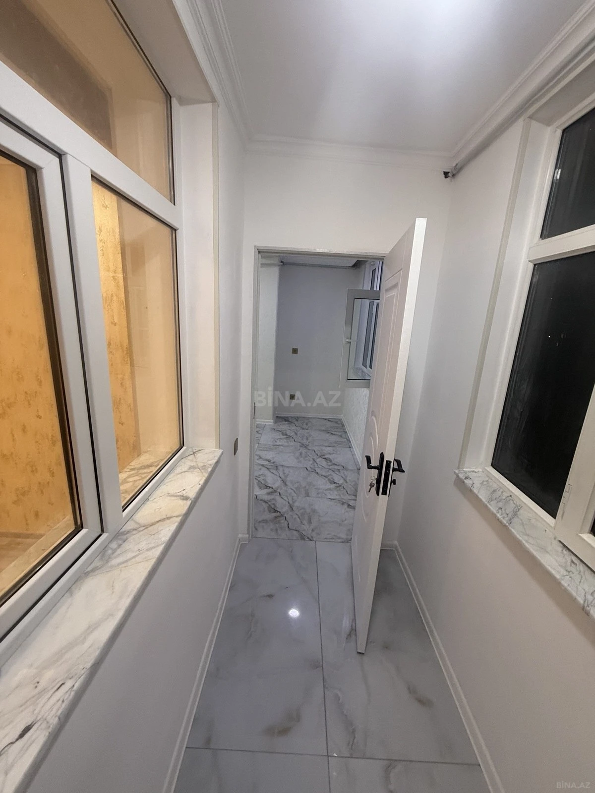 Satılır 3 otaqlı mənzil 74 m²