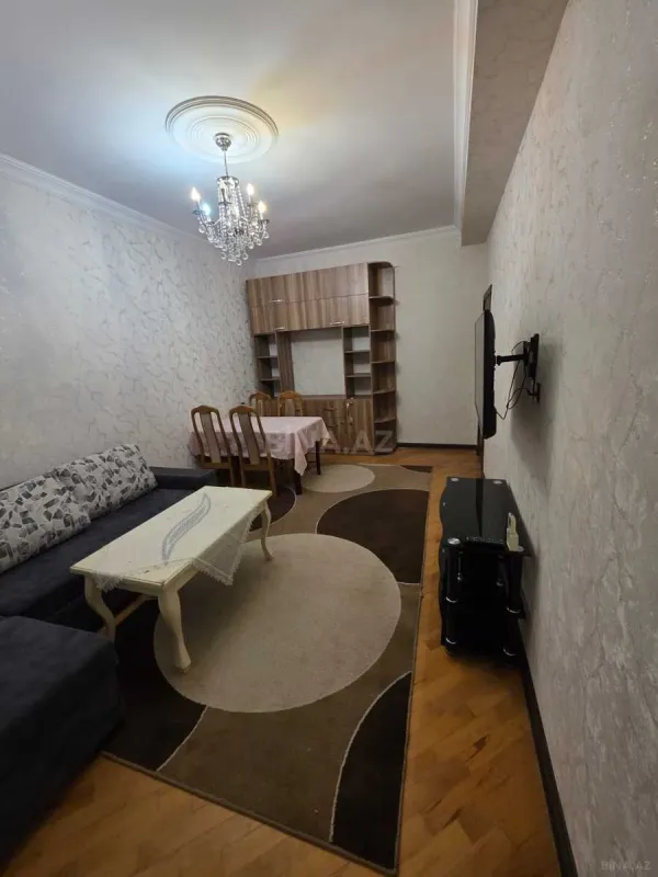 Kirayə verilir 2 otaqlı mənzil 42 m²