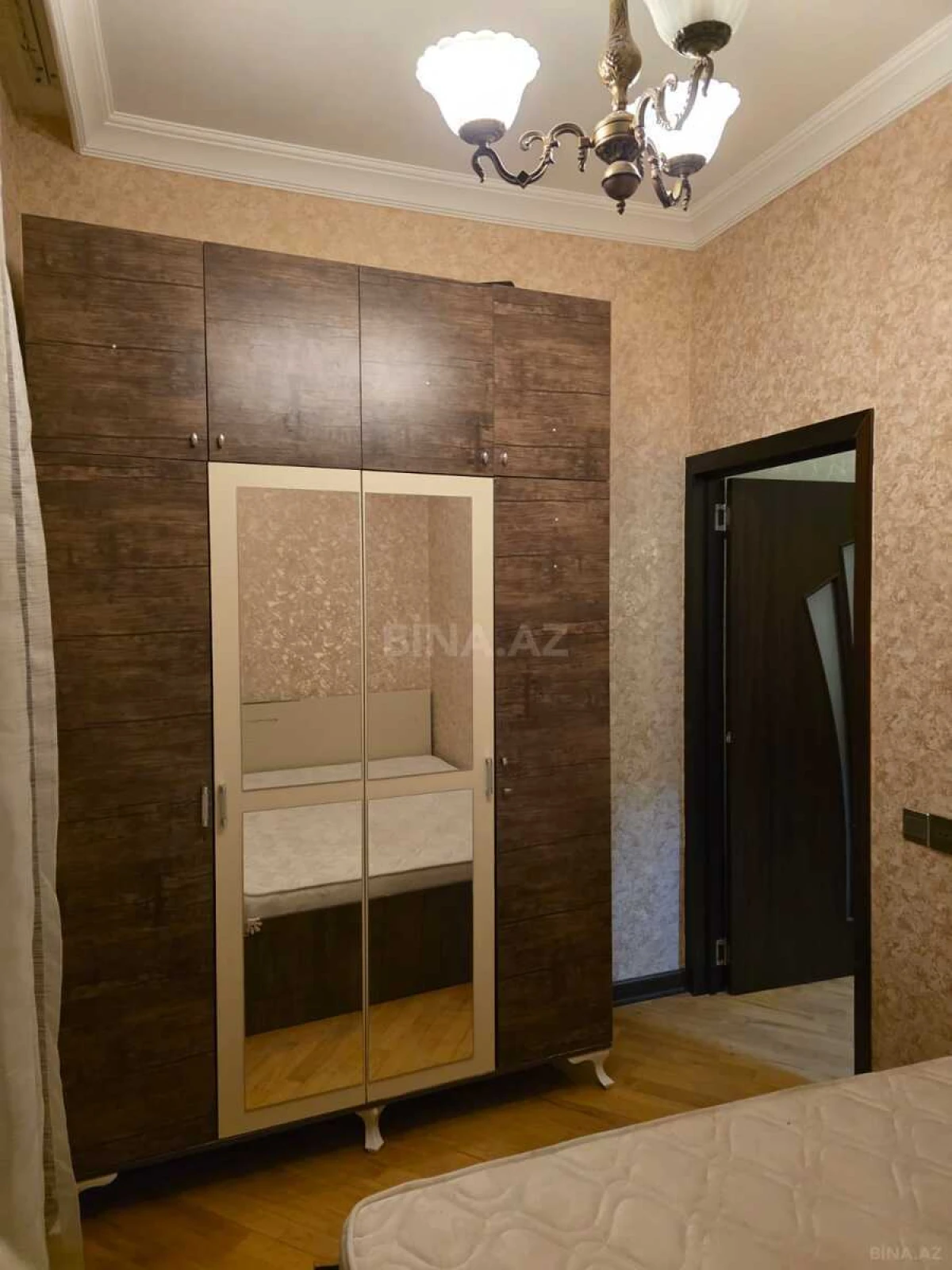 Kirayə verilir 2 otaqlı mənzil 42 m²