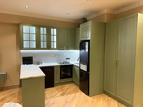 Satılır 3 otaqlı mənzil 128 m²