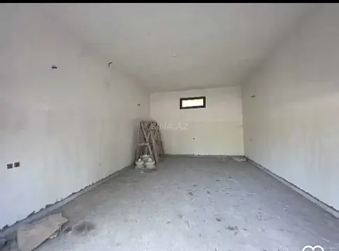 Satılır obyekt 280 m²