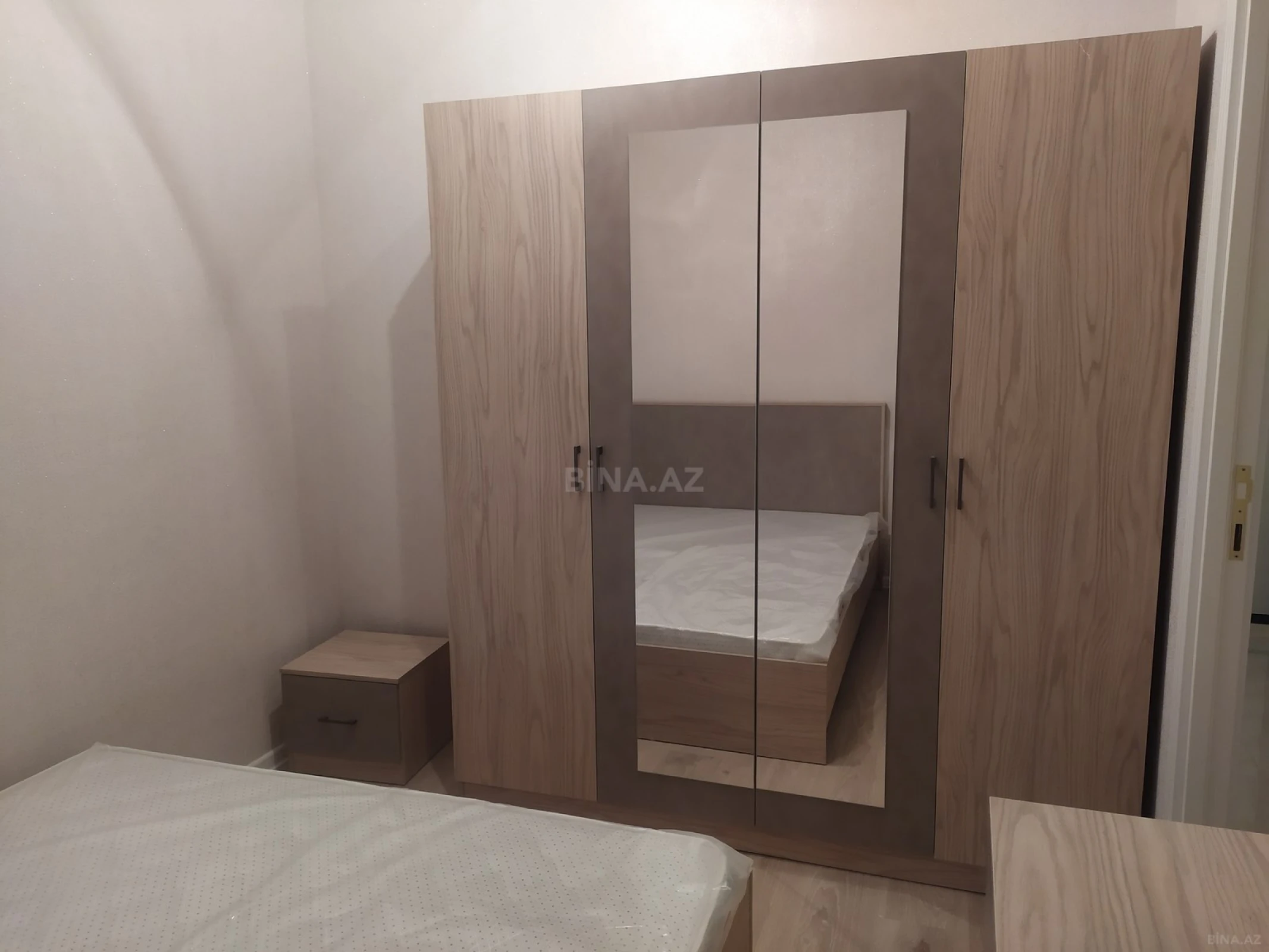 Kirayə verilir 2 otaqlı mənzil 47 m²