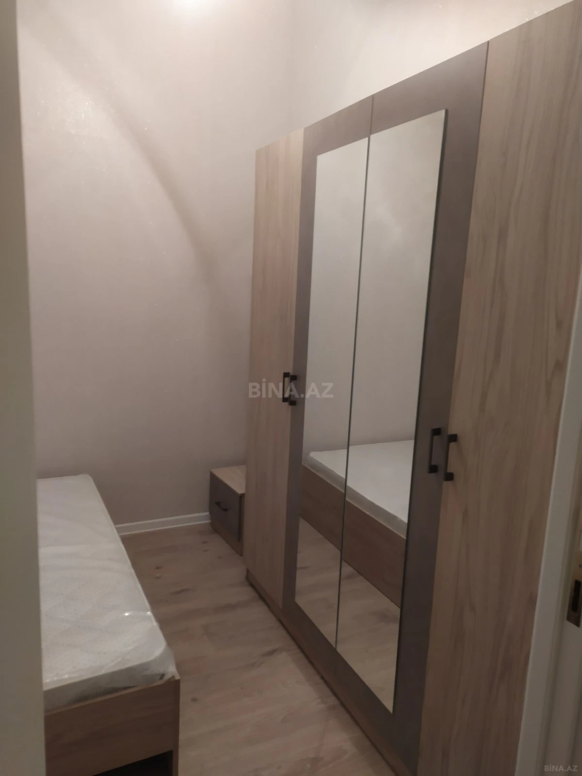 Kirayə verilir 2 otaqlı mənzil 47 m²