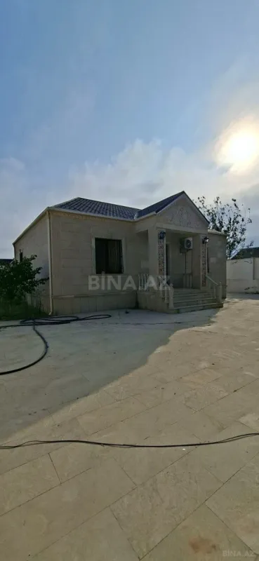 Satılır 3 otaqlı həyət evi 120 m²