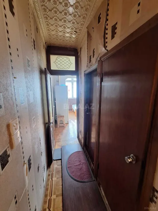 Satılır 4 otaqlı mənzil 110 m²