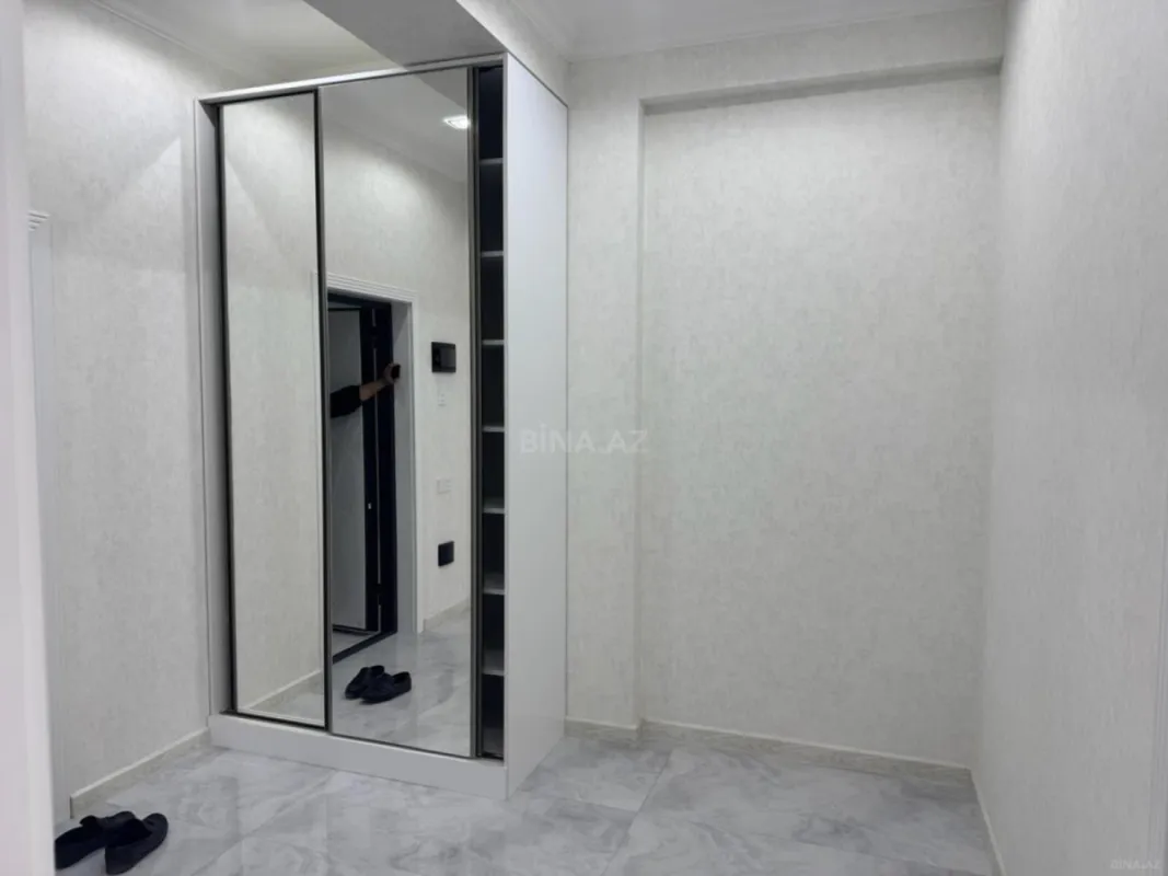 Kirayə verilir 2 otaqlı mənzil 60 m²