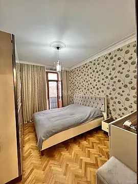 Satılır 3 otaqlı mənzil 70 m²