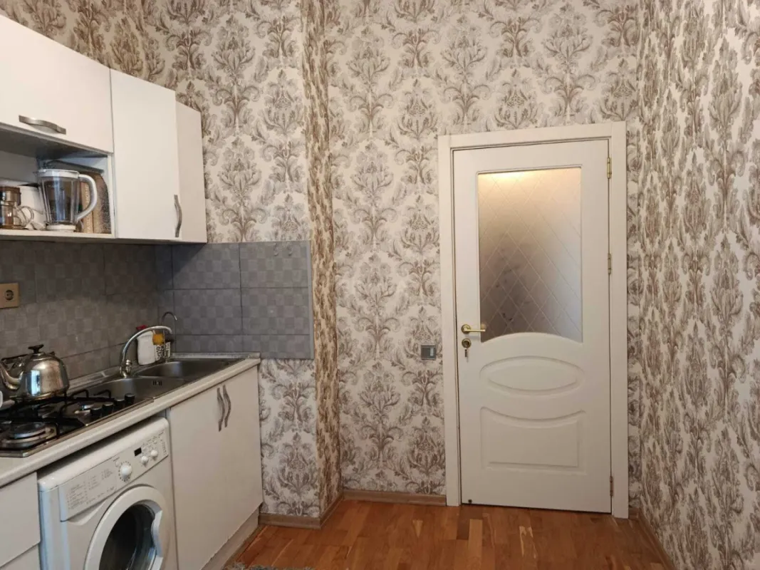 Kirayə verilir 1 otaqlı mənzil 60 m²