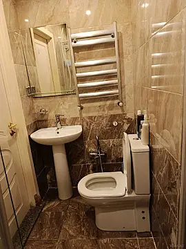 Kirayə verilir 1 otaqlı mənzil 60 m²