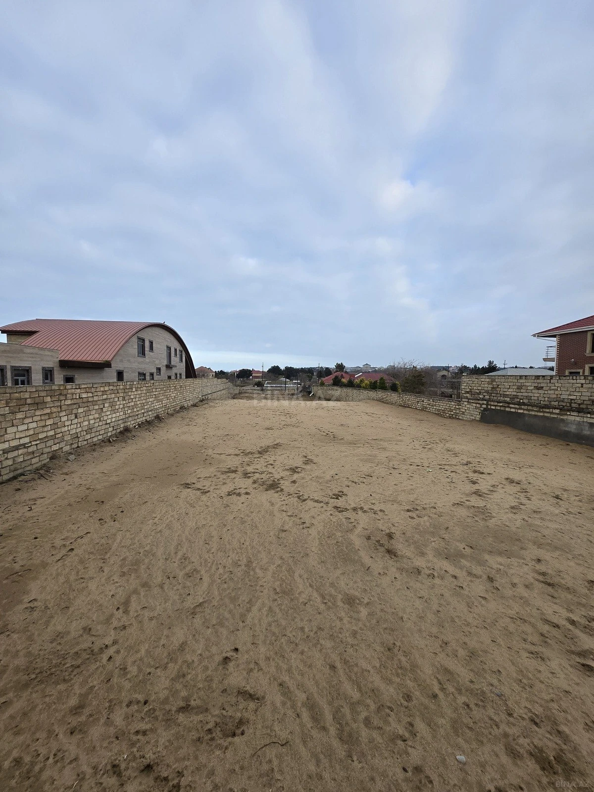 Satılır torpaq sahəsi 23 m²