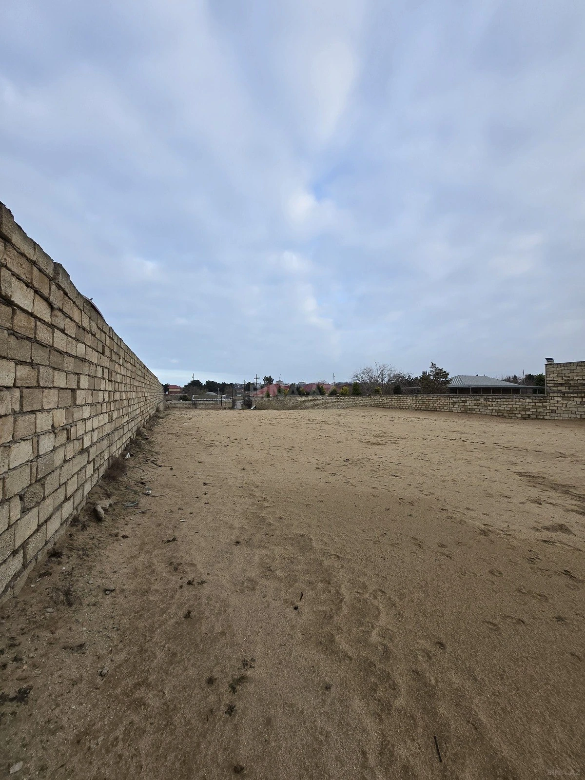 Satılır torpaq sahəsi 23 m²