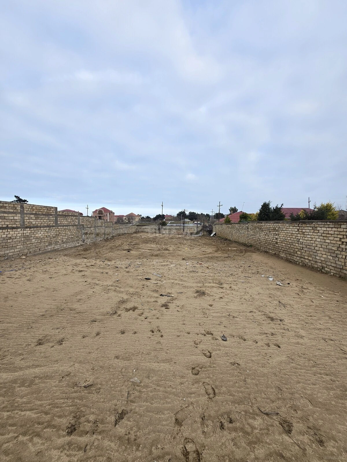 Satılır torpaq sahəsi 23 m²