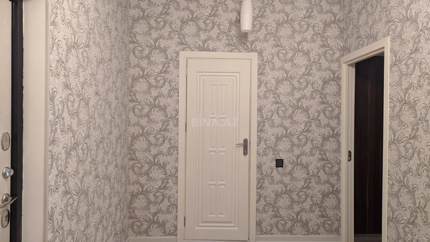 Kirayə verilir 2 otaqlı mənzil 81.2 m²