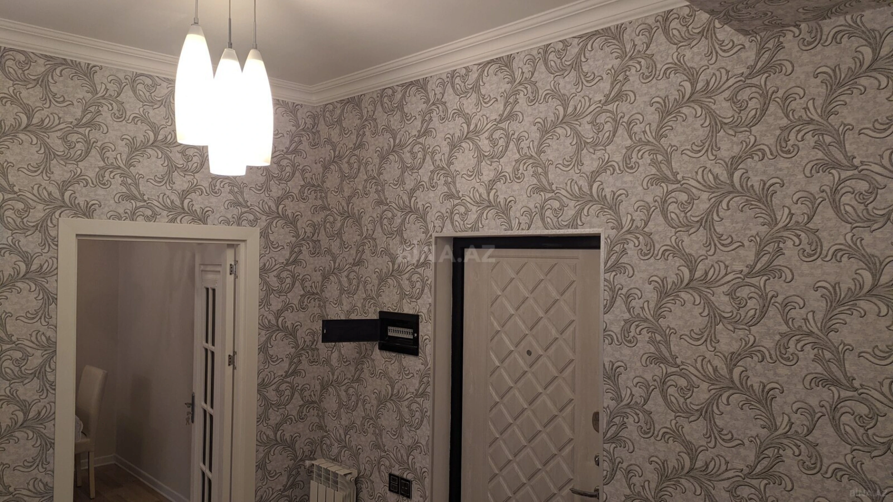 Kirayə verilir 2 otaqlı mənzil 81.2 m²