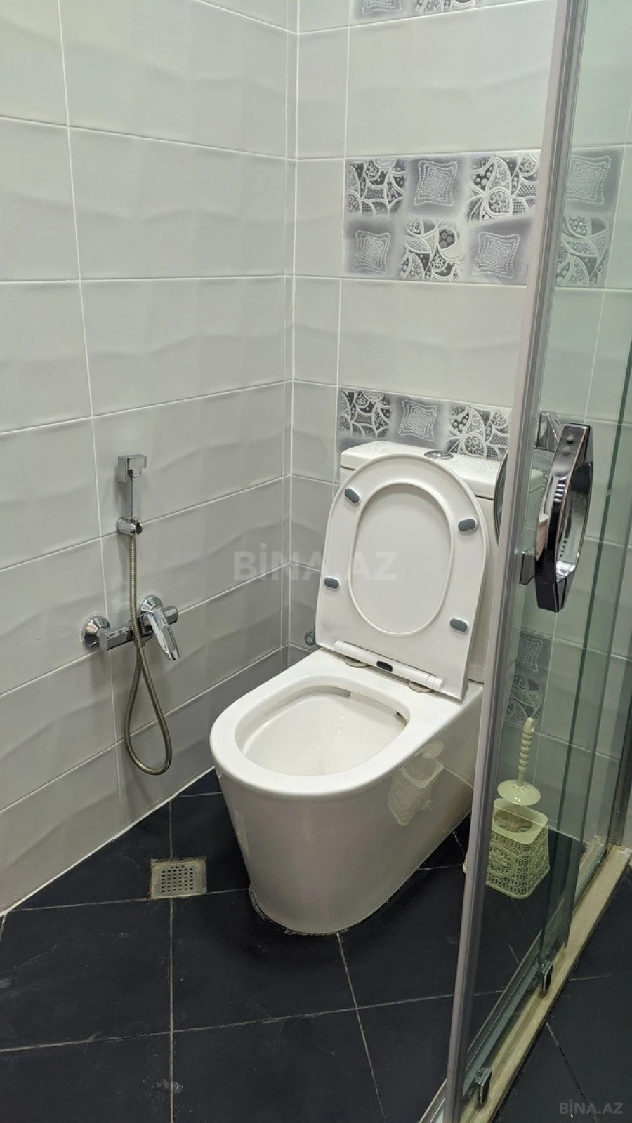 Kirayə verilir 2 otaqlı mənzil 81.2 m²