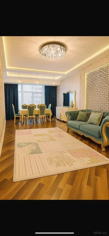 Kirayə verilir 3 otaqlı mənzil 110 m²