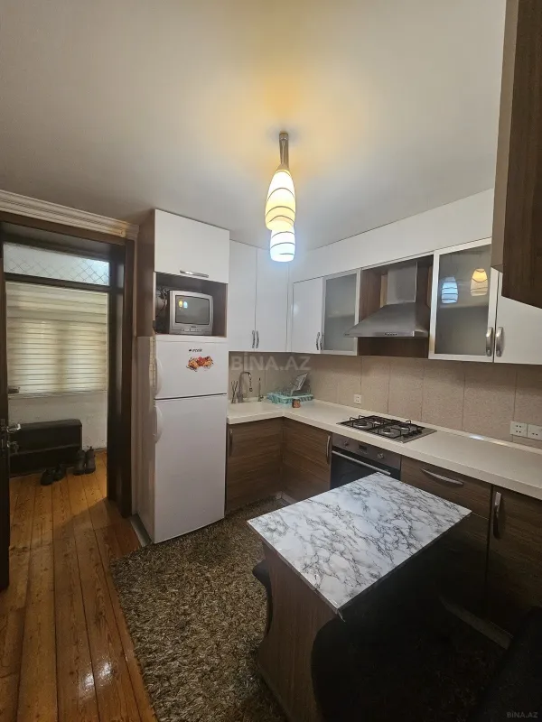 Satılır 1 otaqlı mənzil 45 m²