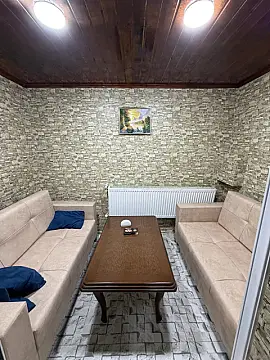 Satılır obyekt 140 m²