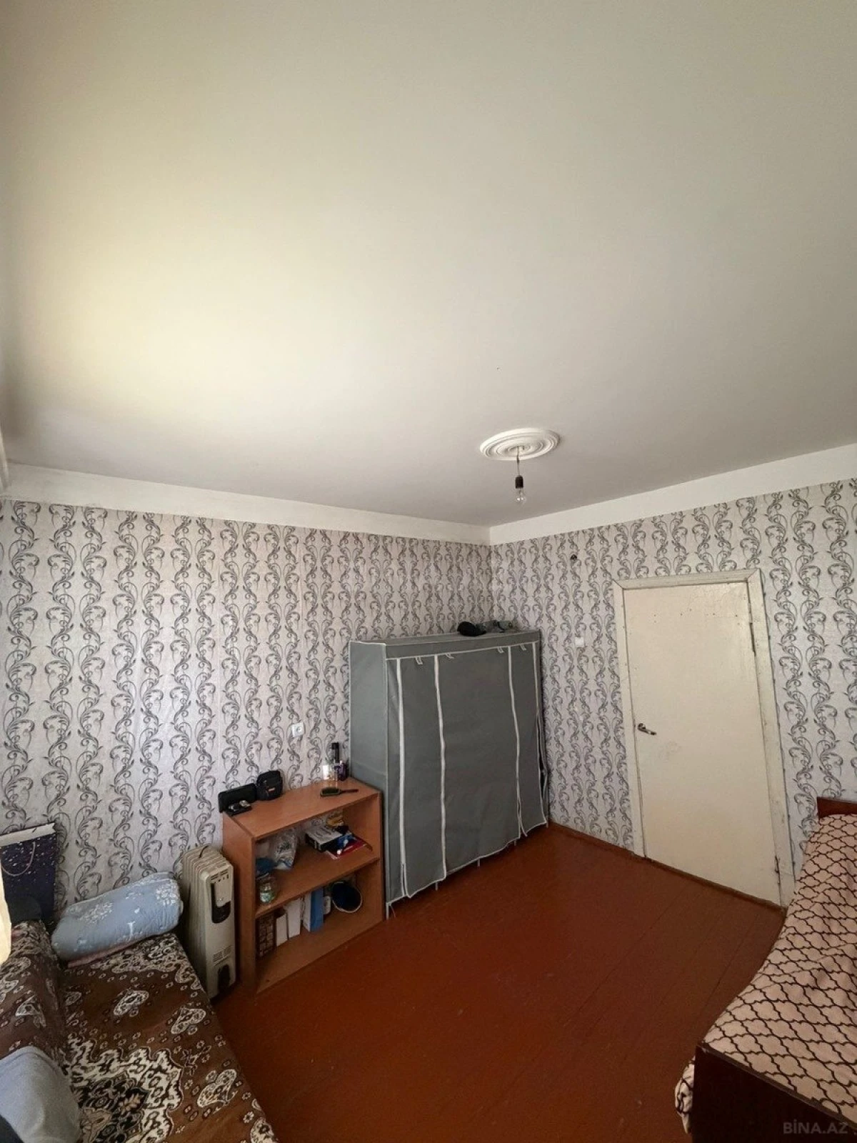 Satılır 3 otaqlı mənzil 55 m²