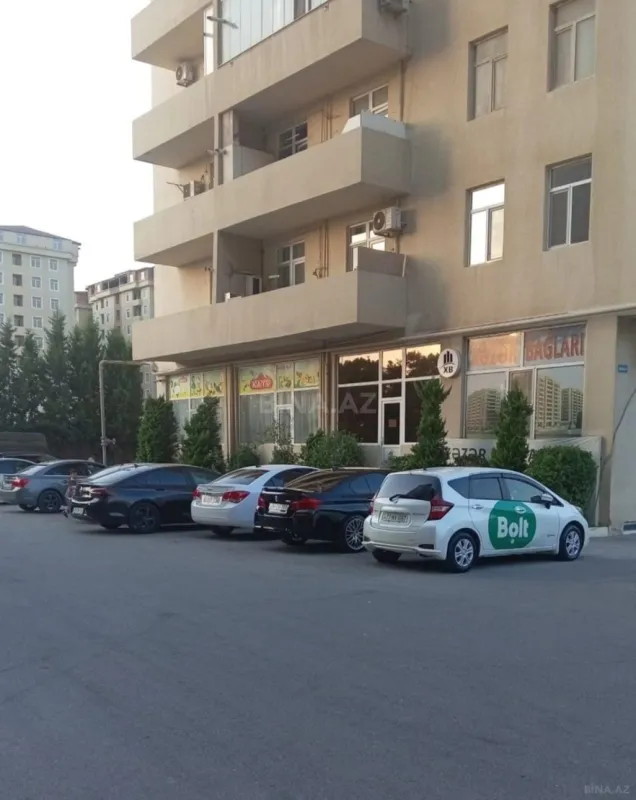 Satılır 3 otaqlı mənzil 95 m²