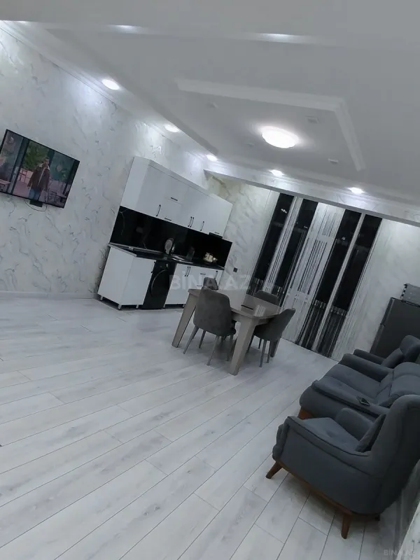 Satılır 3 otaqlı mənzil 95 m²