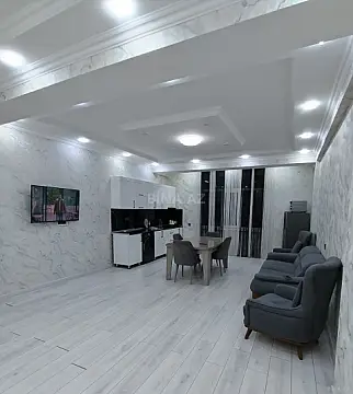 Satılır 3 otaqlı mənzil 95 m²