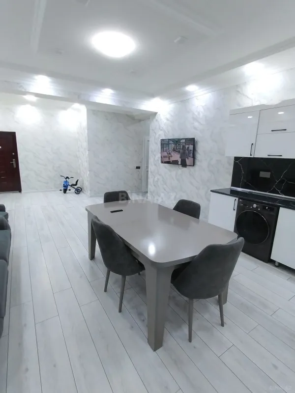 Satılır 3 otaqlı mənzil 95 m²