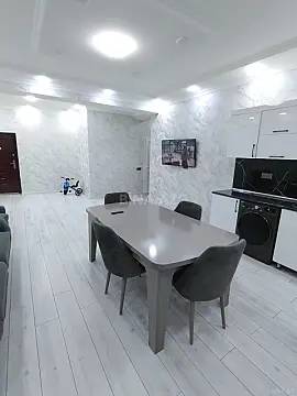 Satılır 3 otaqlı mənzil 95 m²