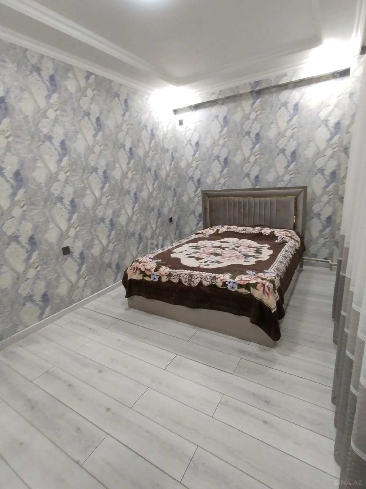 Satılır 3 otaqlı mənzil 95 m²