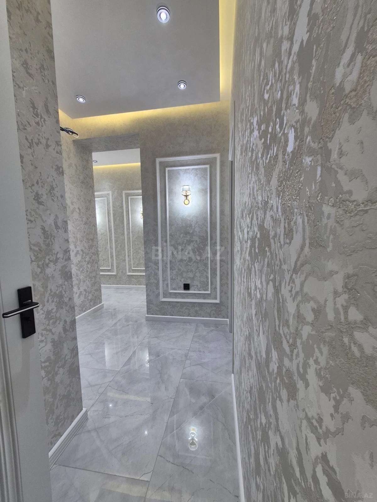 Satılır 3 otaqlı mənzil 75 m²