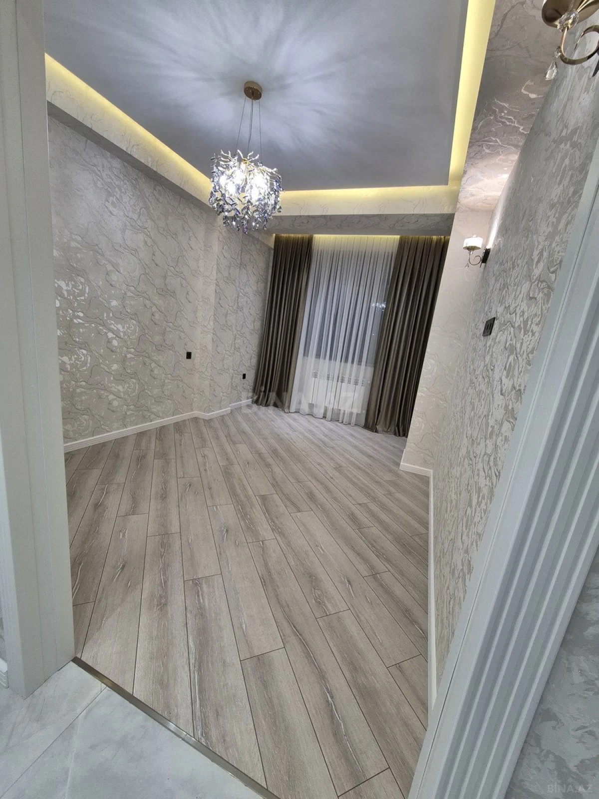 Satılır 3 otaqlı mənzil 75 m²