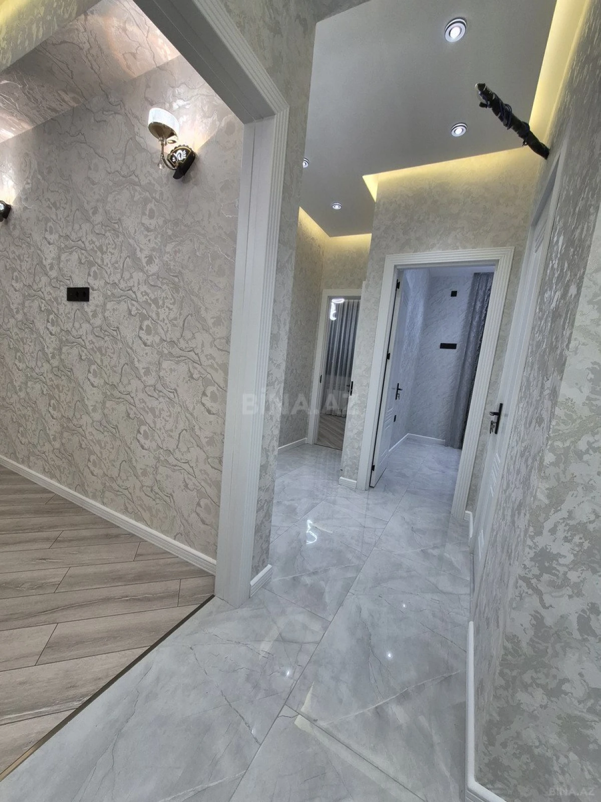 Satılır 3 otaqlı mənzil 75 m²