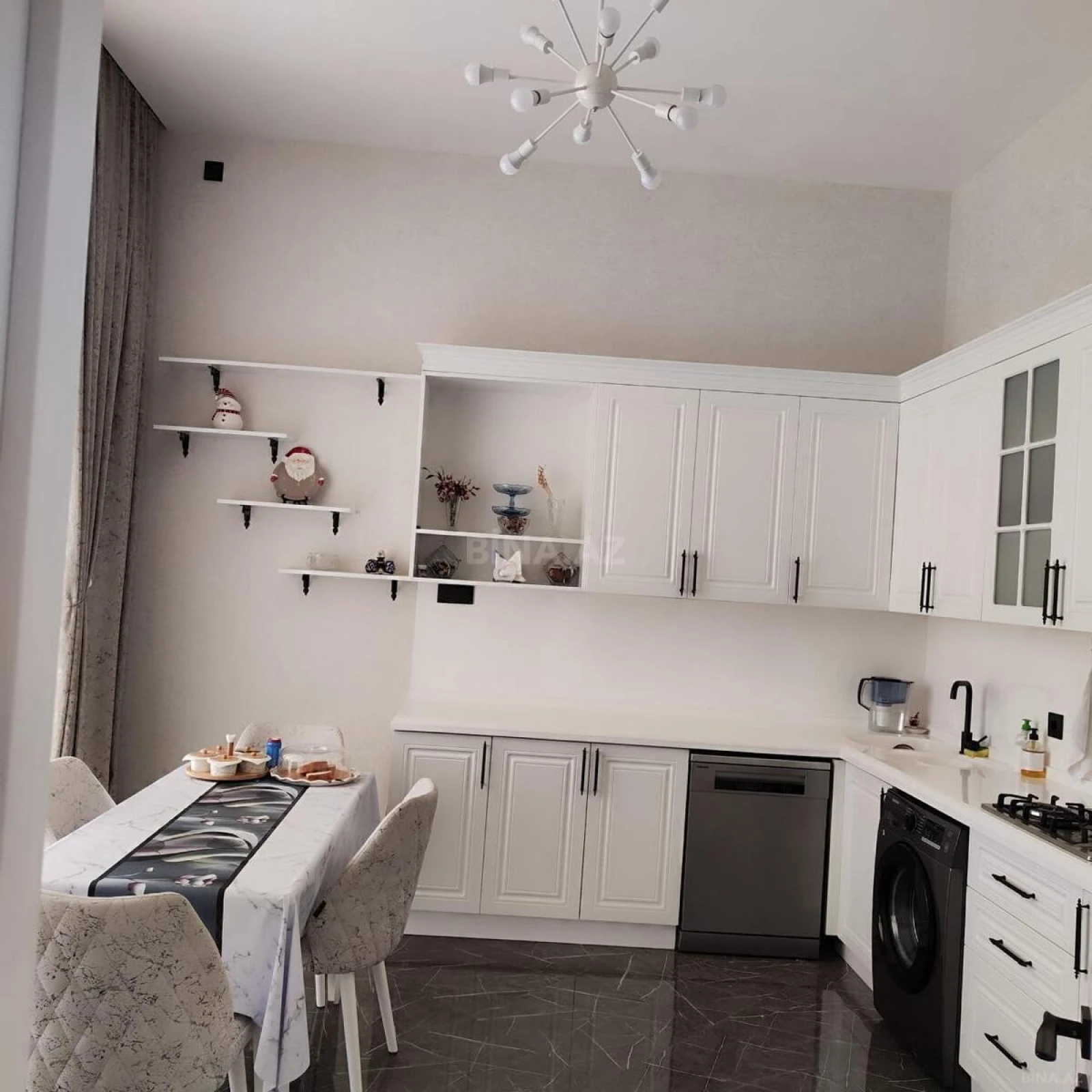 Kirayə verilir 4 otaqlı həyət evi 150 m²