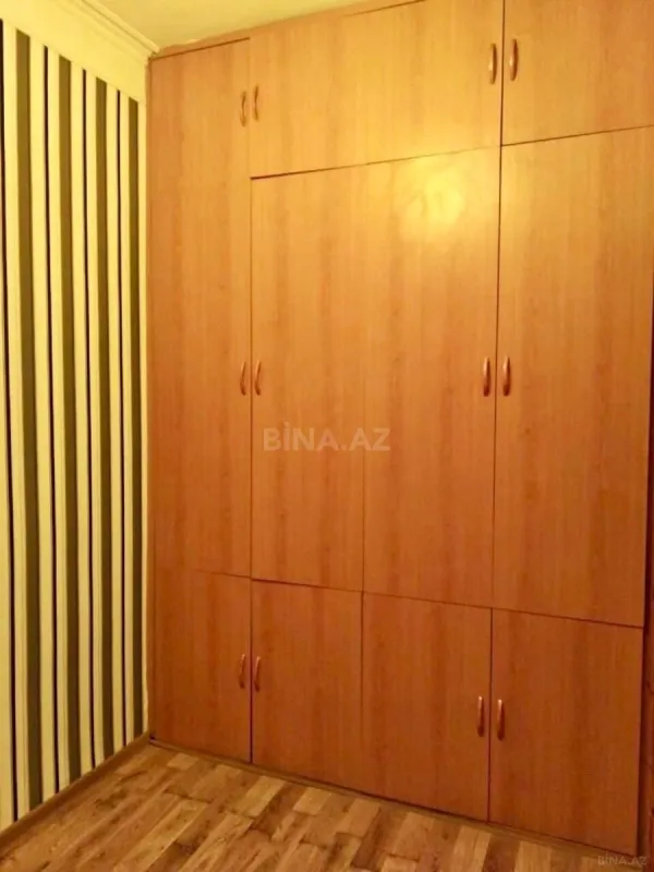 Kirayə verilir 2 otaqlı mənzil 95 m²