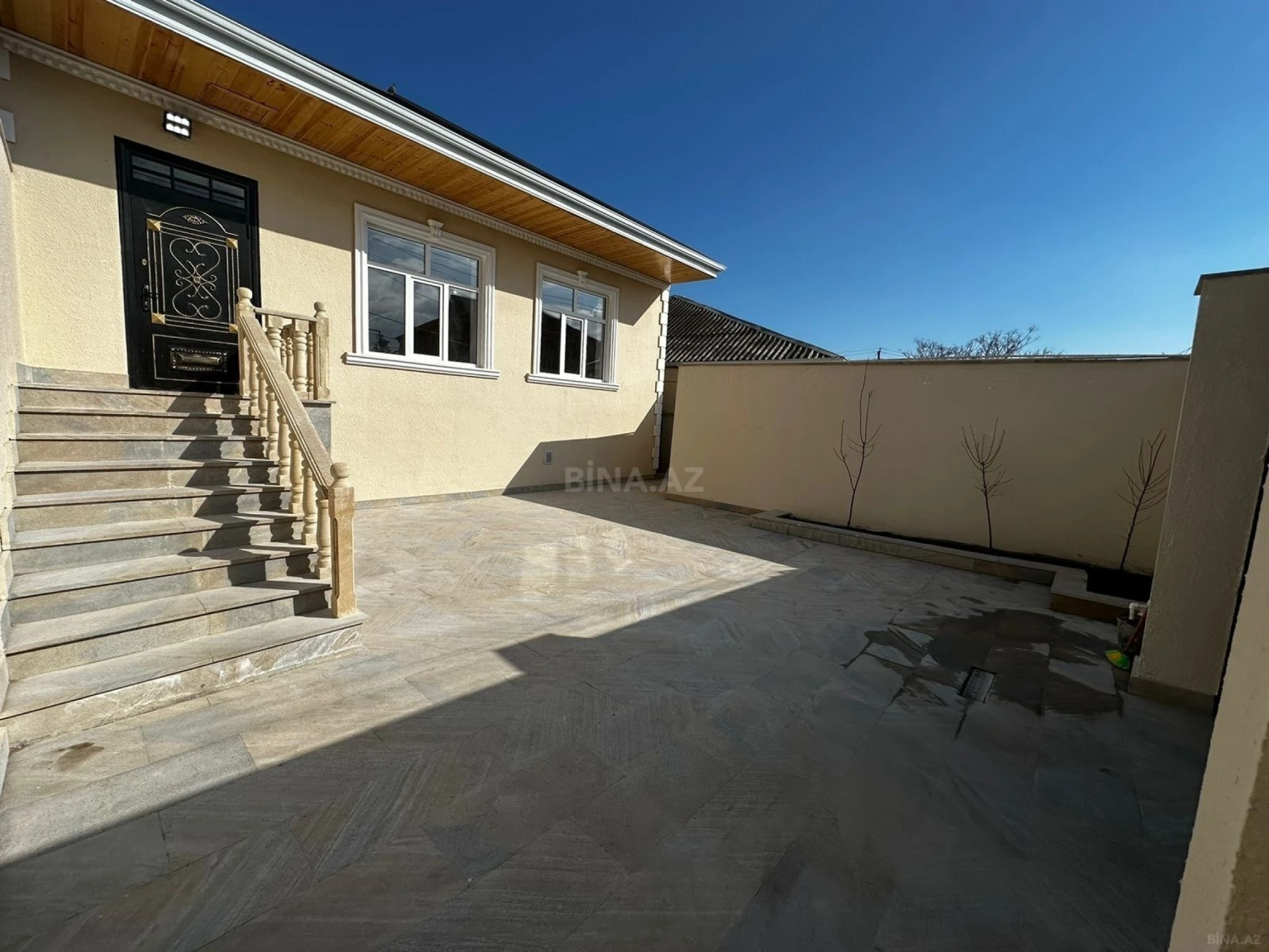 Satılır 4 otaqlı həyət evi 110 m²