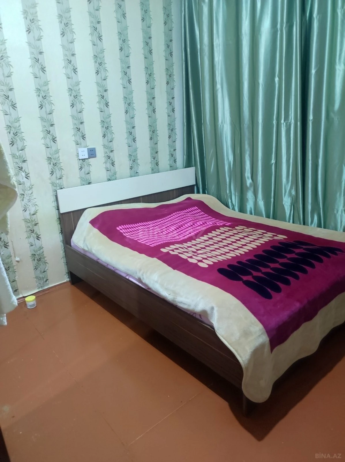 Satılır 2 otaqlı mənzil 91 m²