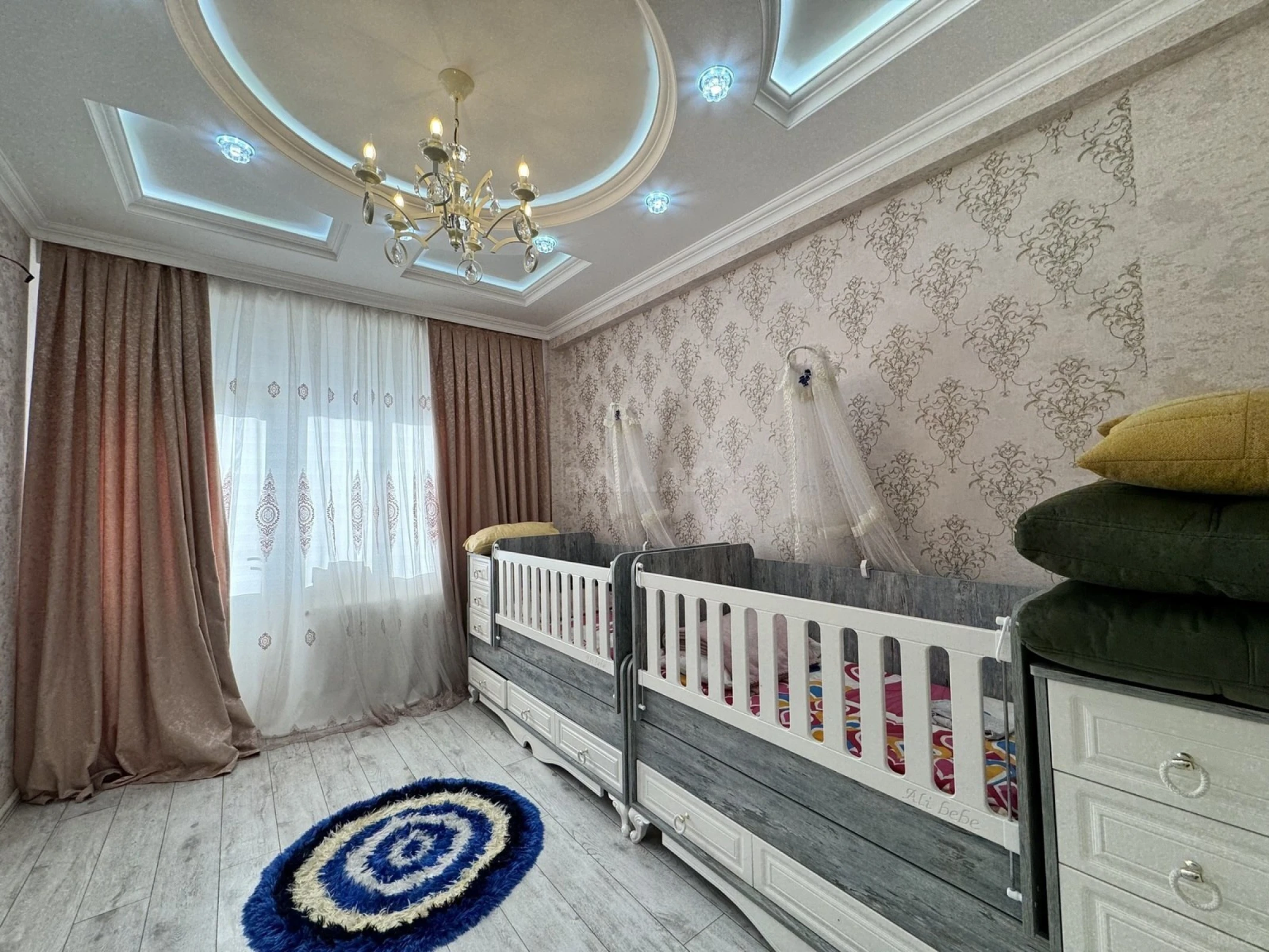 Satılır 3 otaqlı mənzil 115 m²