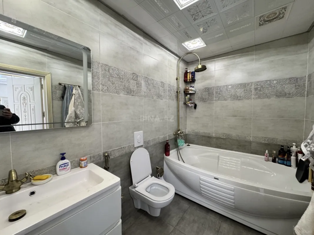 Satılır 3 otaqlı mənzil 115 m²