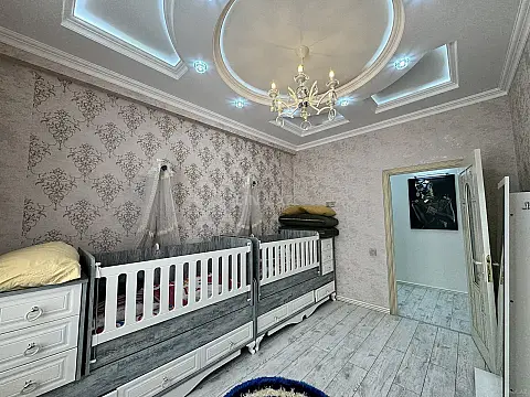 Satılır 3 otaqlı mənzil 115 m²
