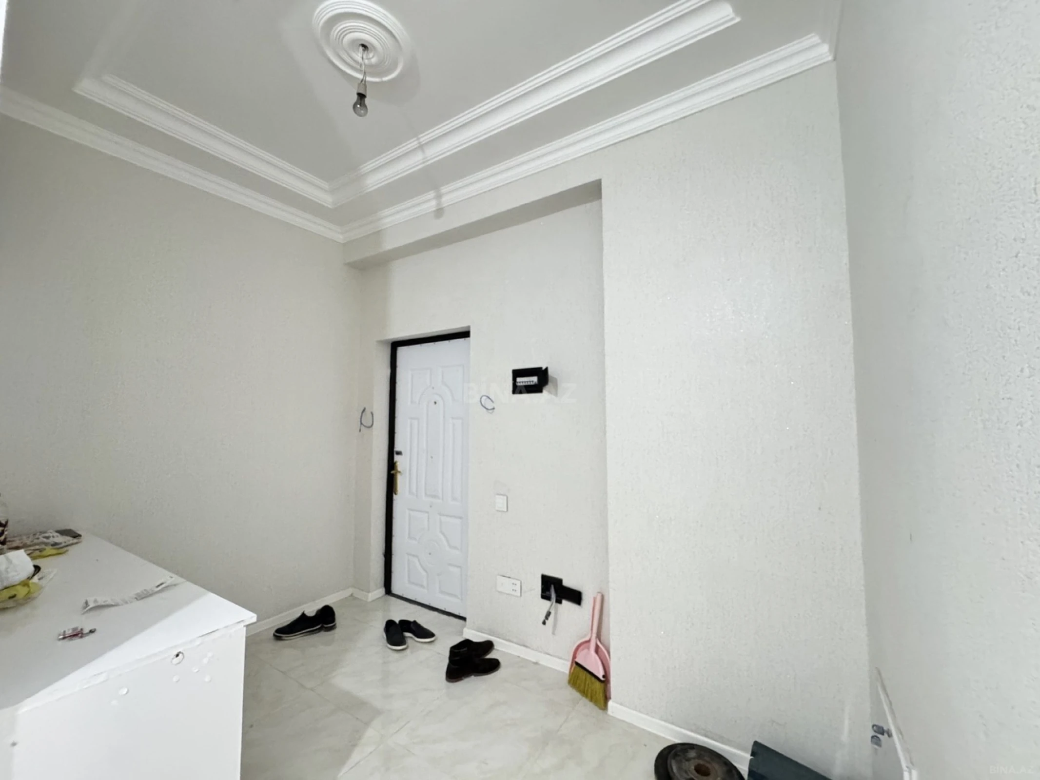 Satılır 3 otaqlı mənzil 115 m²