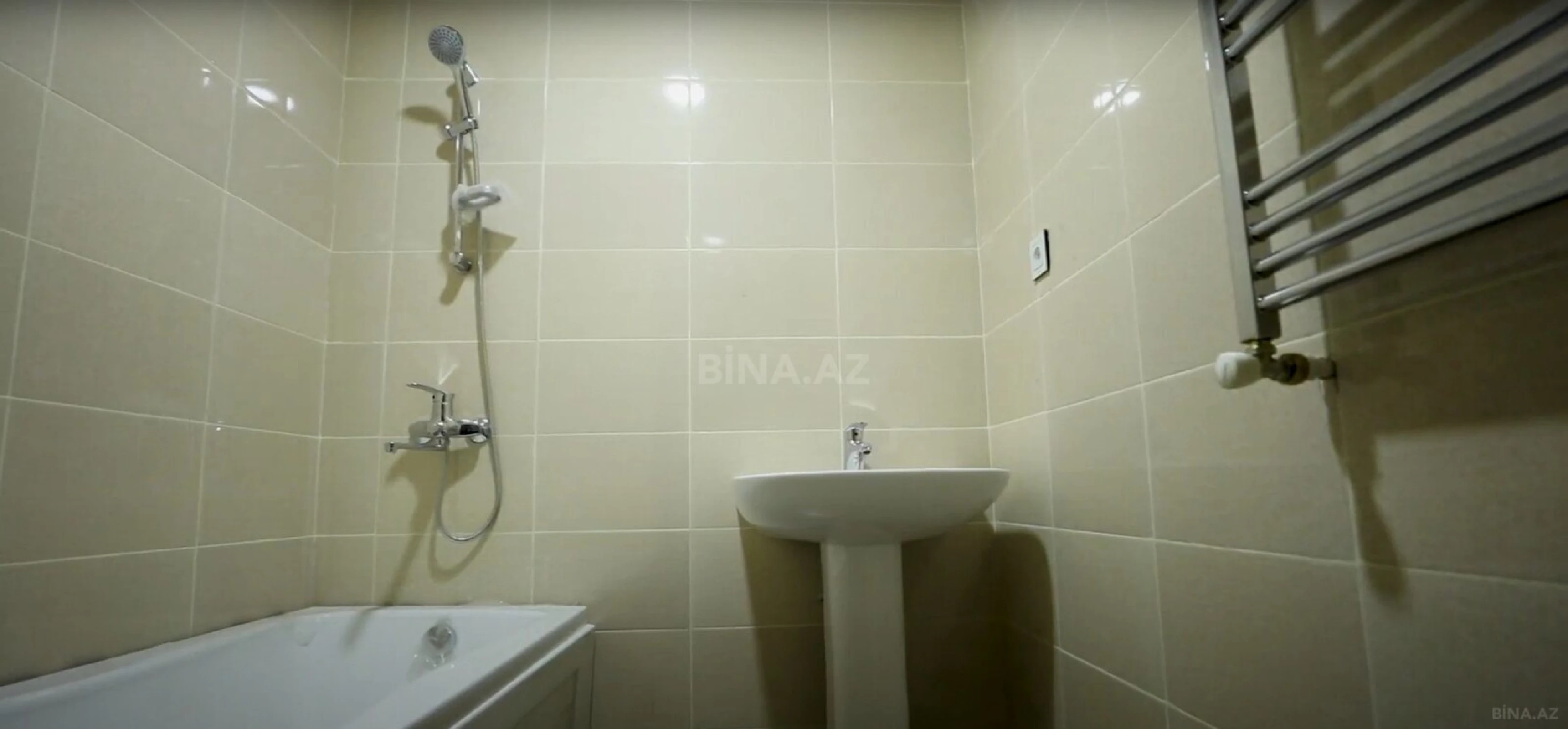 Kirayə verilir 3 otaqlı mənzil 90 m²