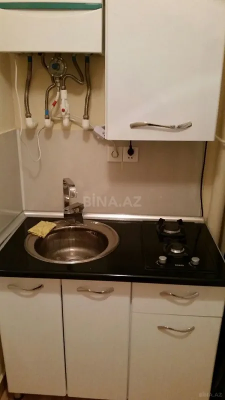 Kirayə verilir 2 otaqlı mənzil 75 m²