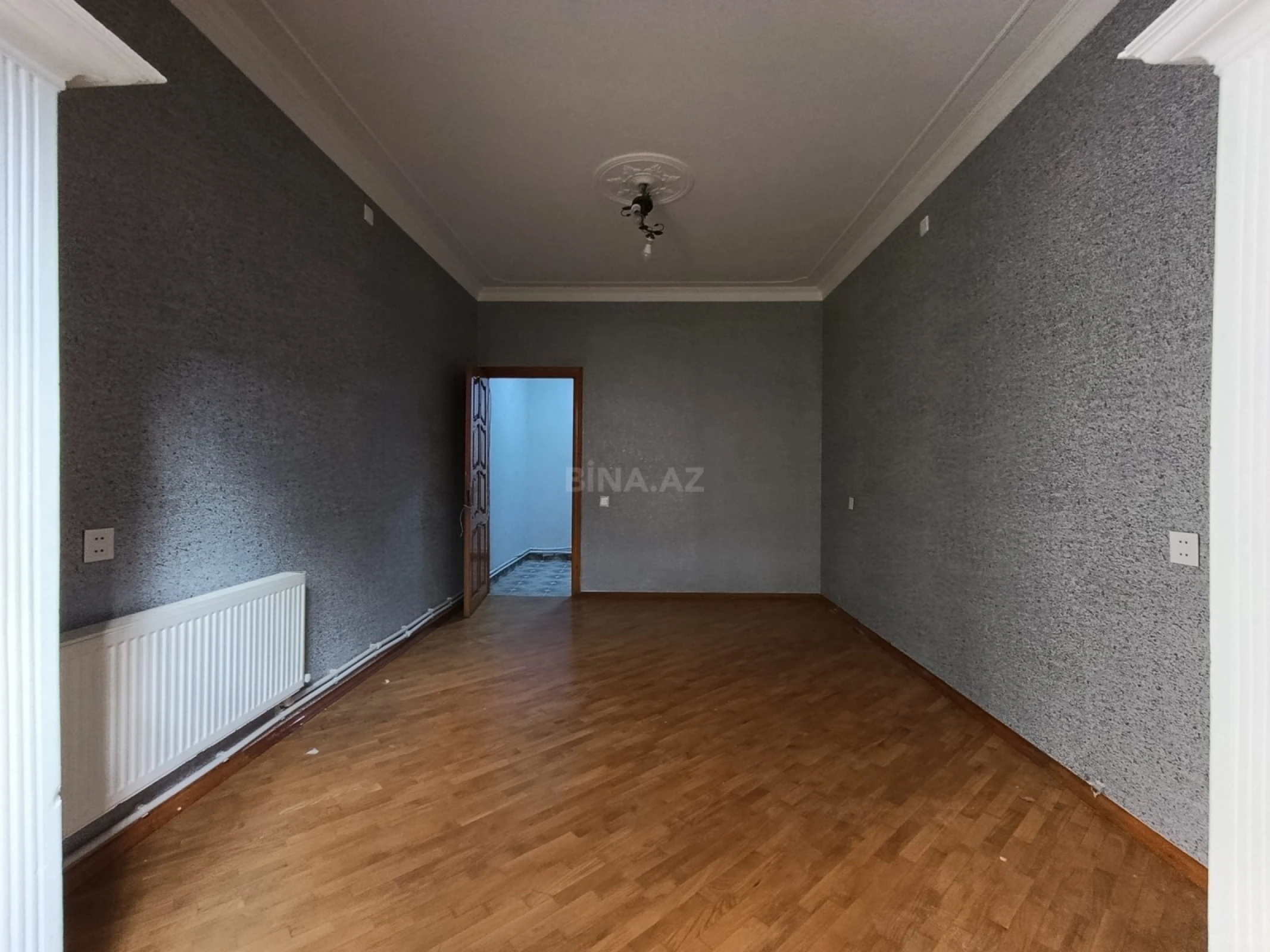 Satılır 2 otaqlı mənzil 62 m²