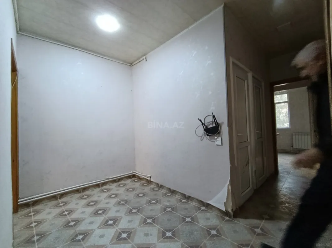 Satılır 2 otaqlı mənzil 62 m²