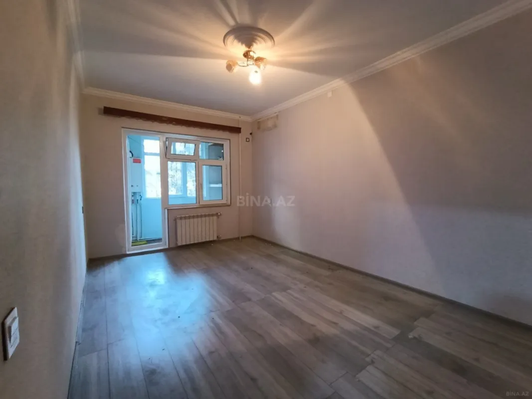 Satılır 2 otaqlı mənzil 62 m²