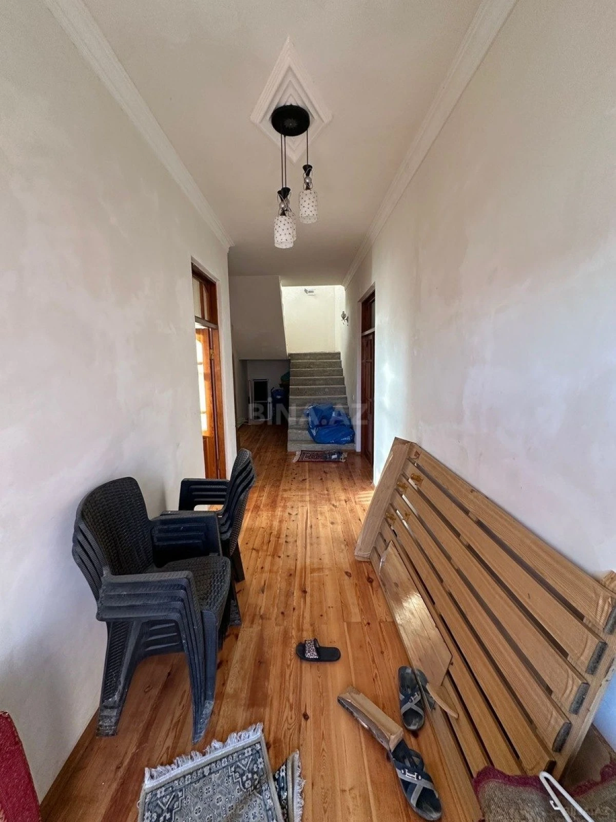 Satılır 4 otaqlı həyət evi 200 m²