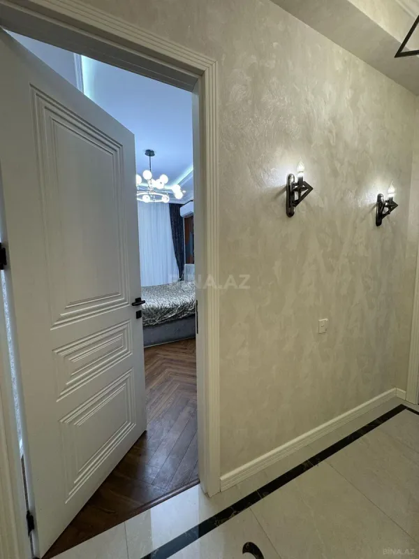 Kirayə verilir 2 otaqlı mənzil 80 m²