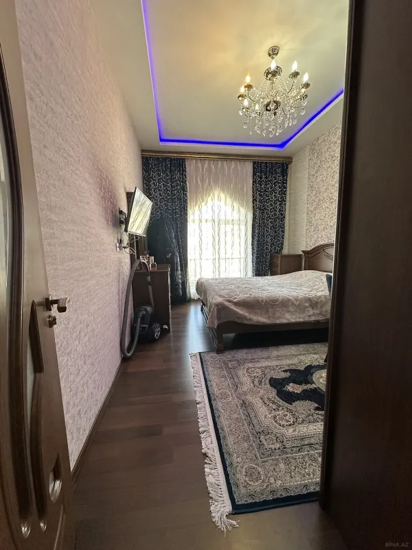 Satılır 2 otaqlı mənzil 75 m²