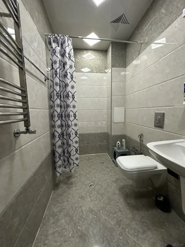 Satılır 2 otaqlı mənzil 75 m²